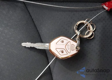 2015 Mitsubishi Outlander Sport Es z USA, uszkodzony, nr VIN 4A4AP3AU5FE057947